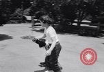 Standbild Schimpansen Encino California USA, 1956, aus Sekunde 24 historischem Filmmaterial Videoclip 65675040951