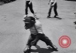 Standbild Schimpansen Encino California USA, 1956, aus Sekunde 39 historischem Filmmaterial Videoclip 65675040951