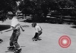 Standbild Schimpansen Encino California USA, 1956, aus Sekunde 46 historischem Filmmaterial Videoclip 65675040951