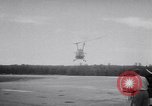 Standbild Hubschrauber Fort Belvoir Virginia USA, 1956, aus Sekunde 31 historischem Filmmaterial Videoclip 65675040953