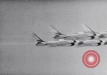 Standbild Jet Air Show Abilene Texas USA, 1956, aus Sekunde 26 historischem Filmmaterial Videoclip 65675040954