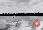 Standbild leichte Hülle Cypress Gardens Florida USA, 1956, aus Sekunde 41 historischem Filmmaterial Videoclip 65675040955