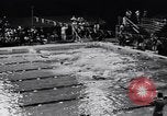Standbild Schwimmen Meisterschaft Tyler Texas USA, 1956, aus Sekunde 12 historischem Filmmaterial Videoclip 65675040957