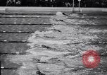 Standbild Schwimmen Meisterschaft Tyler Texas USA, 1956, aus Sekunde 17 historischem Filmmaterial Videoclip 65675040957