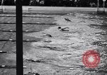 Standbild Schwimmen Meisterschaft Tyler Texas USA, 1956, aus Sekunde 18 historischem Filmmaterial Videoclip 65675040957