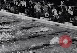 Standbild Schwimmen Meisterschaft Tyler Texas USA, 1956, aus Sekunde 26 historischem Filmmaterial Videoclip 65675040957