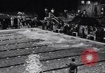 Standbild Schwimmen Meisterschaft Tyler Texas USA, 1956, aus Sekunde 39 historischem Filmmaterial Videoclip 65675040957