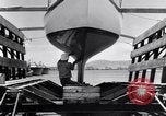 Standbild motor Torpedoboote Pearl Harbor Hawaii USA, 1942, aus Sekunde 44 historischem Filmmaterial Videoclip 65675040960