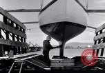 Standbild motor Torpedoboote Pearl Harbor Hawaii USA, 1942, aus Sekunde 50 historischem Filmmaterial Videoclip 65675040960