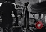Standbild kranken Patienten Green Island South Pacific, 1944, aus Sekunde 27 historischem Filmmaterial Videoclip 65675040961