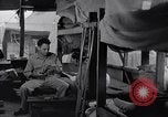 Standbild kranken Patienten Green Island South Pacific, 1944, aus Sekunde 33 historischem Filmmaterial Videoclip 65675040961