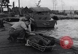 Standbild verwundete Soldaten Green Island South Pacific, 1944, aus Sekunde 25 historischem Filmmaterial Videoclip 65675040963