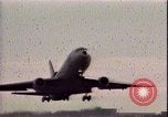 Standbild Armee Soforthilfe United States USA, 1994, aus Sekunde 44 historischem Filmmaterial Videoclip 65675040980