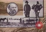 Standbild Borax Transport von 20 Maultier Teams Death Valley California USA, 1894, aus Sekunde 24 historischem Filmmaterial Videoclip 65675040984