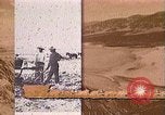 Standbild Borax Transport von 20 Maultier Teams Death Valley California USA, 1894, aus Sekunde 56 historischem Filmmaterial Videoclip 65675040984