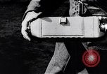 Standbild RAF-Kampfflugzeuge greifen deutsche Bomberflugzeuge an England, Vereinigtes Königreich, 1940, aus Sekunde 23 historischem Filmmaterial Videoclip 65675041004