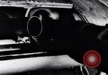 Standbild RAF-Kampfflugzeuge greifen deutsche Bomberflugzeuge an England, Vereinigtes Königreich, 1940, aus Sekunde 30 historischem Filmmaterial Videoclip 65675041004