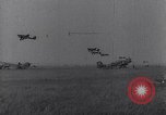 Standbild Luftwaffe Aircraft Operations Ostfront, 1941, aus Sekunde 49 historischem Filmmaterial Videoclip 65675041021