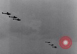 Image Bf-110 allemand et Ju 86 avions en Seconde Guerre Mondiale Allemagne, 1940, de la seconde 36 séquences d'archives historiques vidéo 65675041026