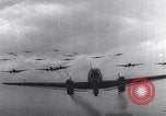 Image Bf-110 allemand et Ju 86 avions en Seconde Guerre Mondiale Allemagne, 1940, de la seconde 51 séquences d'archives historiques vidéo 65675041026