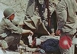 Standbild Enewetak Schlacht toten japanischen Soldaten Eniwetok Atoll Marshall Inseln, 1944, aus Sekunde 18 historischem Filmmaterial Videoclip 65675041029
