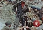 Standbild Enewetak Schlacht toten japanischen Soldaten Eniwetok Atoll Marshall Inseln, 1944, aus Sekunde 24 historischem Filmmaterial Videoclip 65675041029