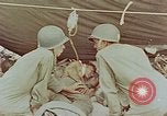 Standbild Enewetak Schlacht toten japanischen Soldaten Eniwetok Atoll Marshall Inseln, 1944, aus Sekunde 28 historischem Filmmaterial Videoclip 65675041029