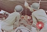 Standbild Enewetak Schlacht toten japanischen Soldaten Eniwetok Atoll Marshall Inseln, 1944, aus Sekunde 40 historischem Filmmaterial Videoclip 65675041029