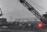 Image Steam Shovel Dearborn Michigan USA, 1931, de la seconde 15 séquences d'archives historiques vidéo 65675041041