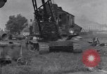 Image Steam Shovel Dearborn Michigan USA, 1931, de la seconde 31 séquences d'archives historiques vidéo 65675041041