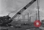 Image Steam Shovel Dearborn Michigan USA, 1931, de la seconde 44 séquences d'archives historiques vidéo 65675041041