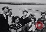 Standbild Charles Lindbergh ein Nome Alaska USA, 1931, aus Sekunde 23 historischem Filmmaterial Videoclip 65675041072
