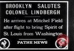 Standbild Charles Lindbergh Ansprüche Orteig-preis für Brooklyn New York City USA, 1927, aus Sekunde 1 historischem Filmmaterial Videoclip 65675041074