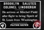 Standbild Charles Lindbergh Ansprüche Orteig-preis für Brooklyn New York City USA, 1927, aus Sekunde 4 historischem Filmmaterial Videoclip 65675041074