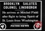 Standbild Charles Lindbergh Ansprüche Orteig-preis für Brooklyn New York City USA, 1927, aus Sekunde 11 historischem Filmmaterial Videoclip 65675041074