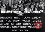 Standbild Charles Lindbergh ticker tape Parade New York City USA, 1927, aus Sekunde 10 historischem Filmmaterial Videoclip 65675041075