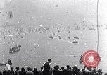 Standbild Charles Lindbergh ticker tape Parade New York City USA, 1927, aus Sekunde 12 historischem Filmmaterial Videoclip 65675041075