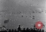 Standbild Charles Lindbergh ticker tape Parade New York City USA, 1927, aus Sekunde 16 historischem Filmmaterial Videoclip 65675041075