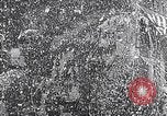 Standbild Charles Lindbergh ticker tape Parade New York City USA, 1927, aus Sekunde 39 historischem Filmmaterial Videoclip 65675041075