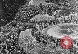 Standbild Charles Lindbergh ticker tape Parade New York City USA, 1927, aus Sekunde 52 historischem Filmmaterial Videoclip 65675041075
