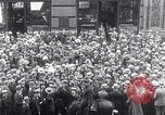 Standbild Charles Lindbergh Atlantikflug Paris Frankreich, 1927, aus Sekunde 22 historischem Filmmaterial Videoclip 65675041076