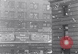 Standbild Charles Lindbergh Atlantikflug Paris Frankreich, 1927, aus Sekunde 47 historischem Filmmaterial Videoclip 65675041076