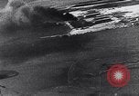 Image Japonais attaquent l'Île Ford Pearl Harbor Hawaii USA, 1941, de la seconde 18 séquences d'archives historiques vidéo 65675041079