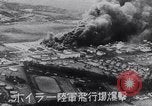Image Japonais attaquent l'Île Ford Pearl Harbor Hawaii USA, 1941, de la seconde 42 séquences d'archives historiques vidéo 65675041079