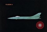 Standbild Kalten Krieges sowjetische und amerikanische Flugzeuge United States USA, 1972, aus Sekunde 26 historischem Filmmaterial Videoclip 65675041092