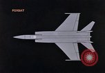 Standbild Kalten Krieges sowjetische und amerikanische Flugzeuge United States USA, 1972, aus Sekunde 46 historischem Filmmaterial Videoclip 65675041092