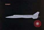 Standbild Kalten Krieges sowjetische und amerikanische Flugzeuge United States USA, 1972, aus Sekunde 61 historischem Filmmaterial Videoclip 65675041092