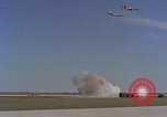 Image Air show Harlingen Texas USA, 1976, de la seconde 11 séquences d'archives historiques vidéo 65675041105
