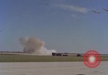 Image Air show Harlingen Texas USA, 1976, de la seconde 13 séquences d'archives historiques vidéo 65675041105
