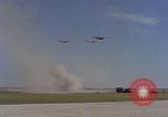 Image Air show Harlingen Texas USA, 1976, de la seconde 24 séquences d'archives historiques vidéo 65675041105